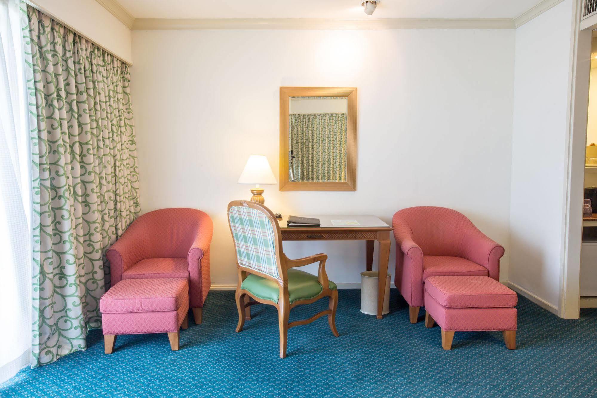 Pacific Star Resort & Spa Tamuning Ngoại thất bức ảnh