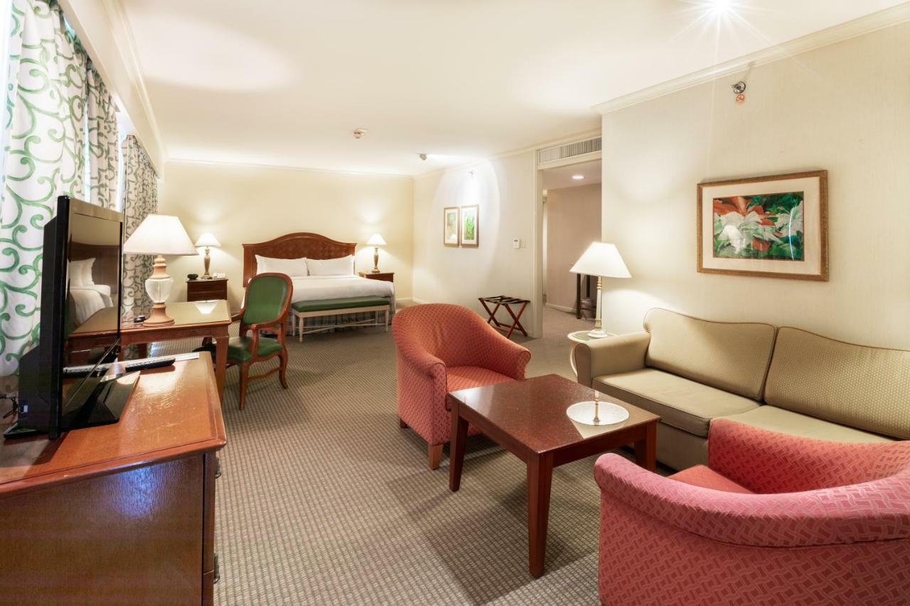 Pacific Star Resort & Spa Tamuning Ngoại thất bức ảnh